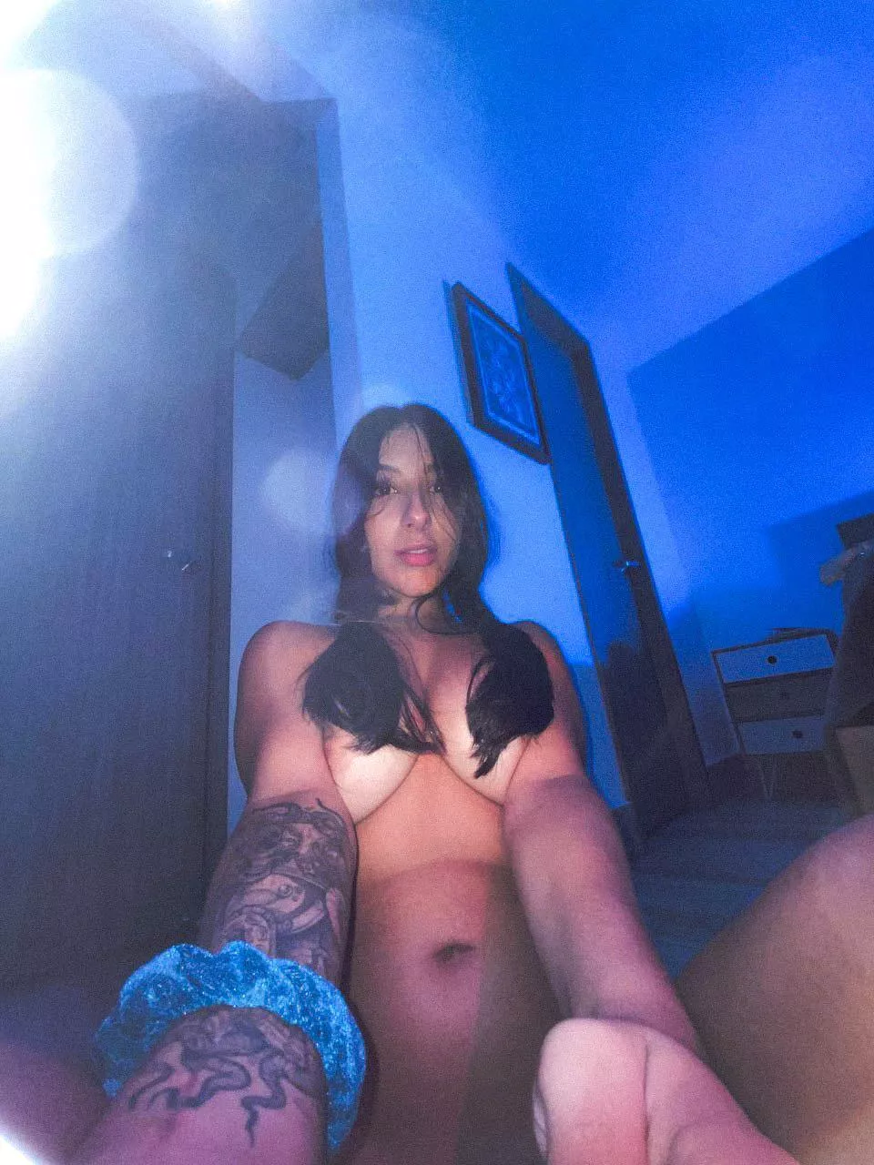 imagine me holding your head posted by elihotchili