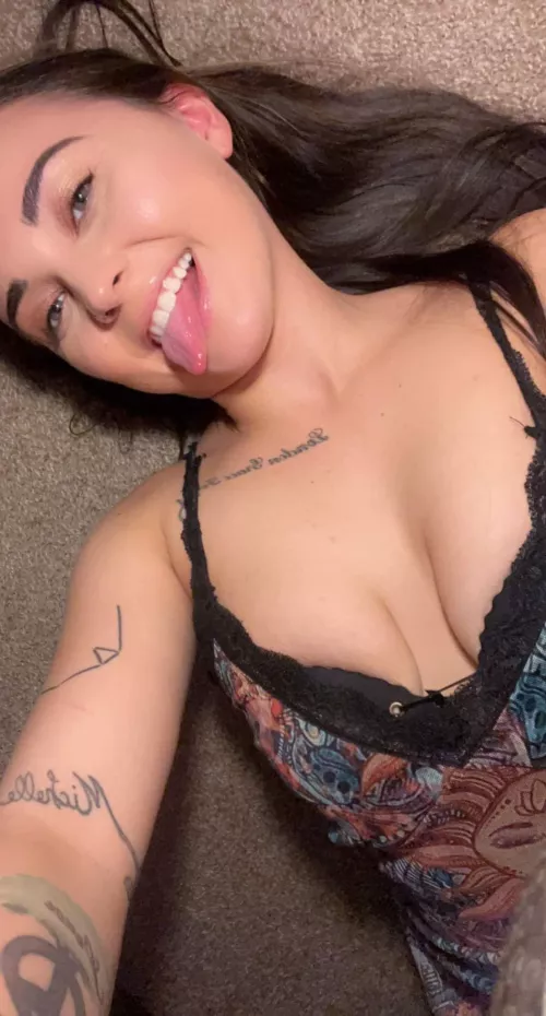 It's about to be a naughty weekend by xXxMegYummixXX