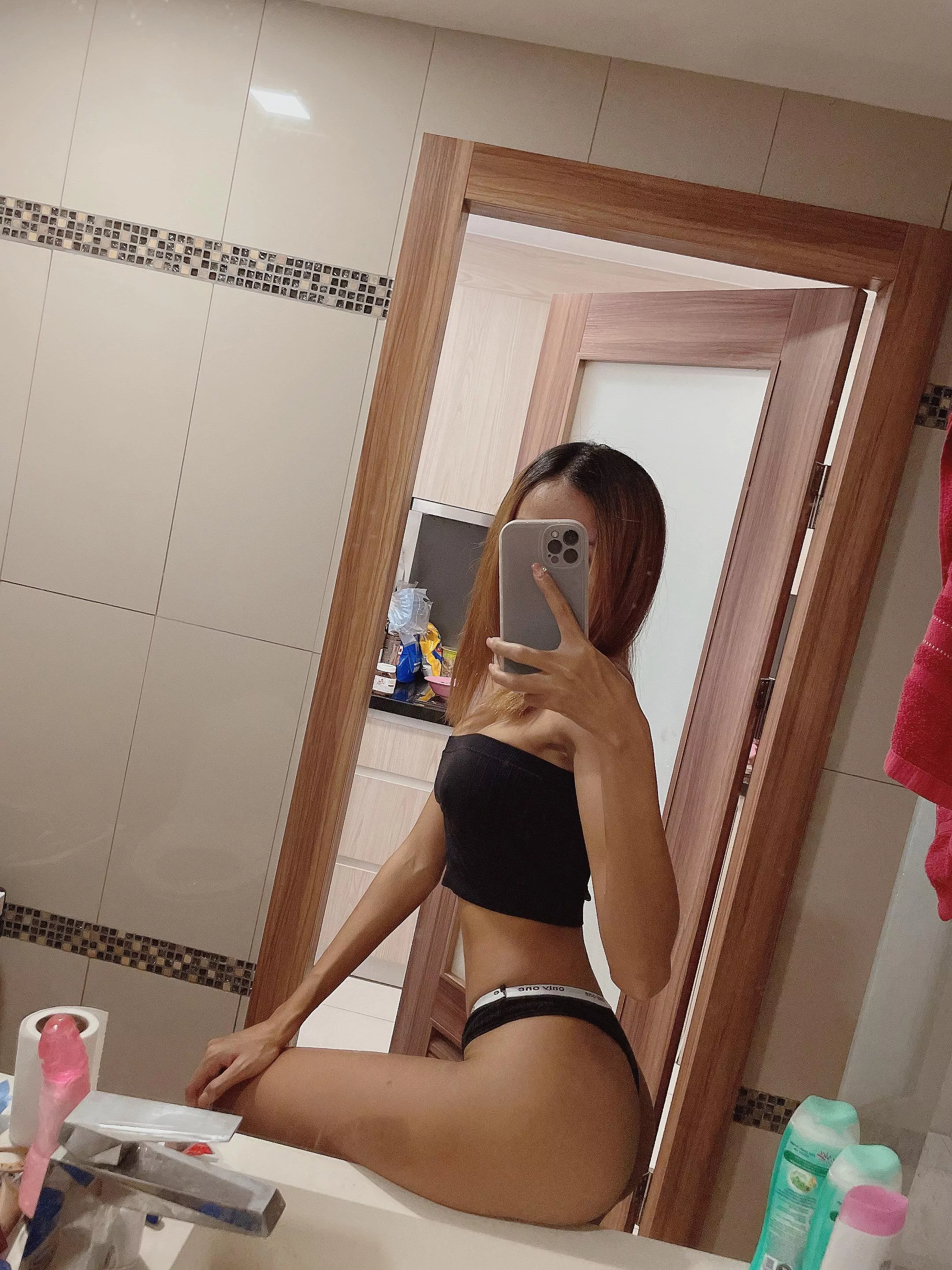 morning selfie in the bathroom posted by Fickle_Ad6122