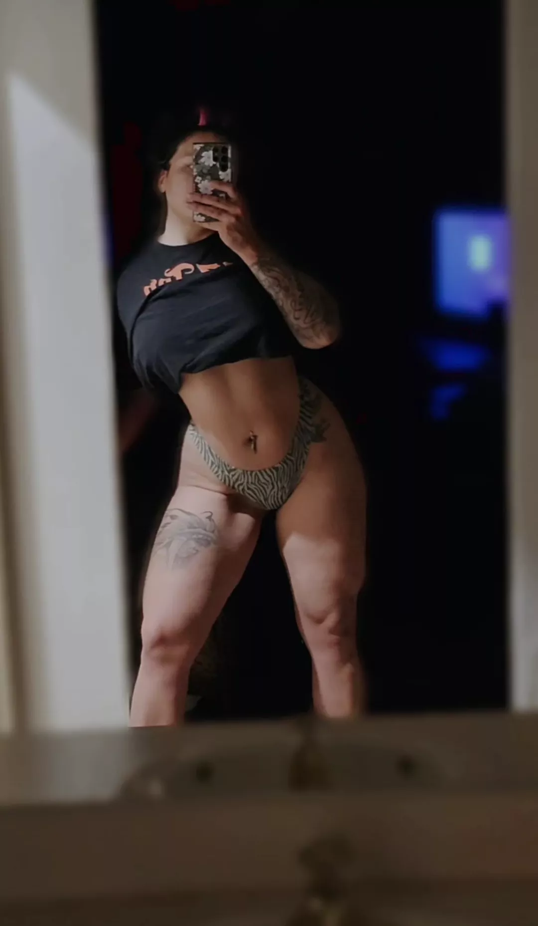 Muscle mommy posted by scuzzymcgee