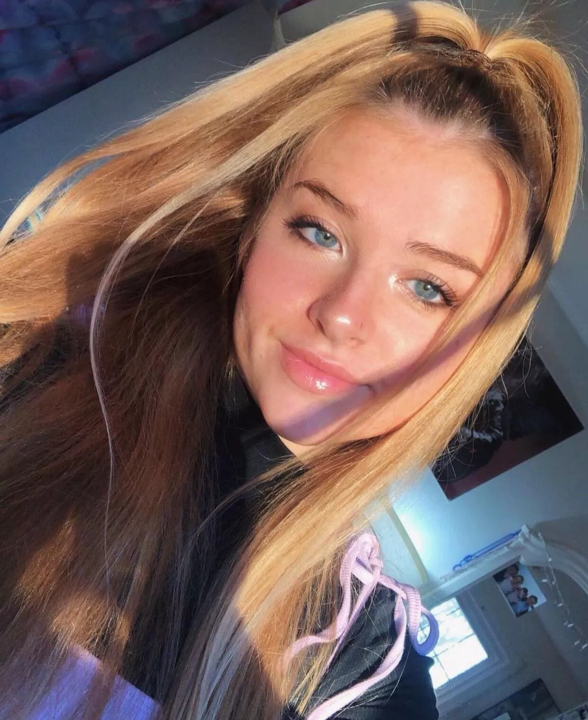 Mya Urls posted by Serious_Ad8207