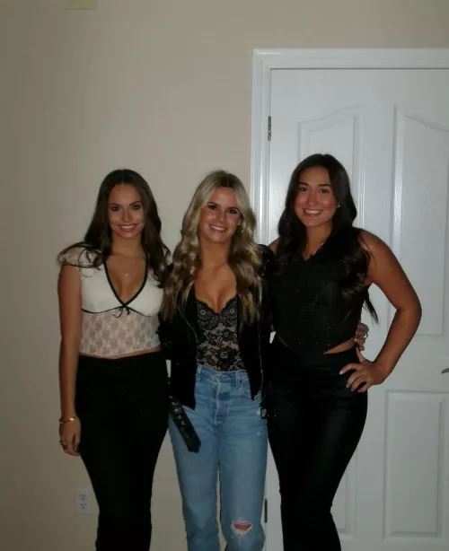 Party babes by BingB0ngBoi