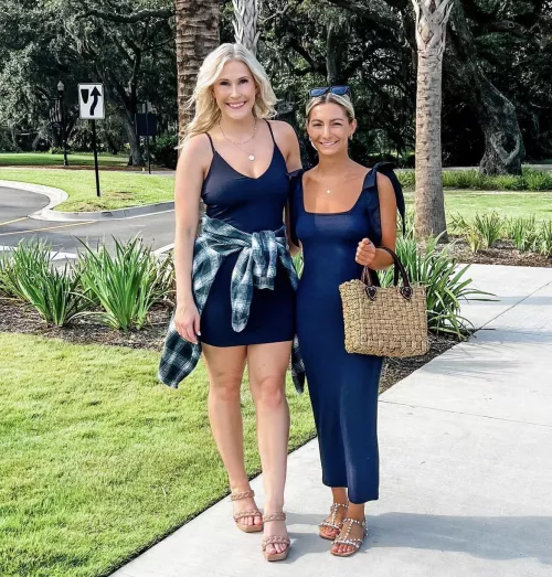 Peeking through by Mseecums