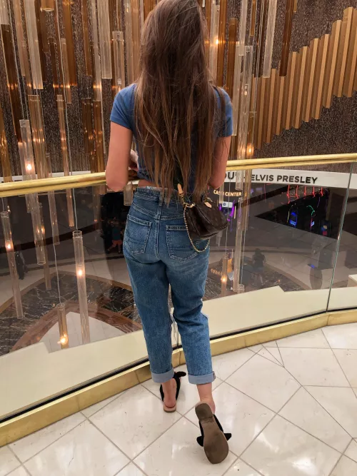 Public spotting 🧐 by kayleeheartkins