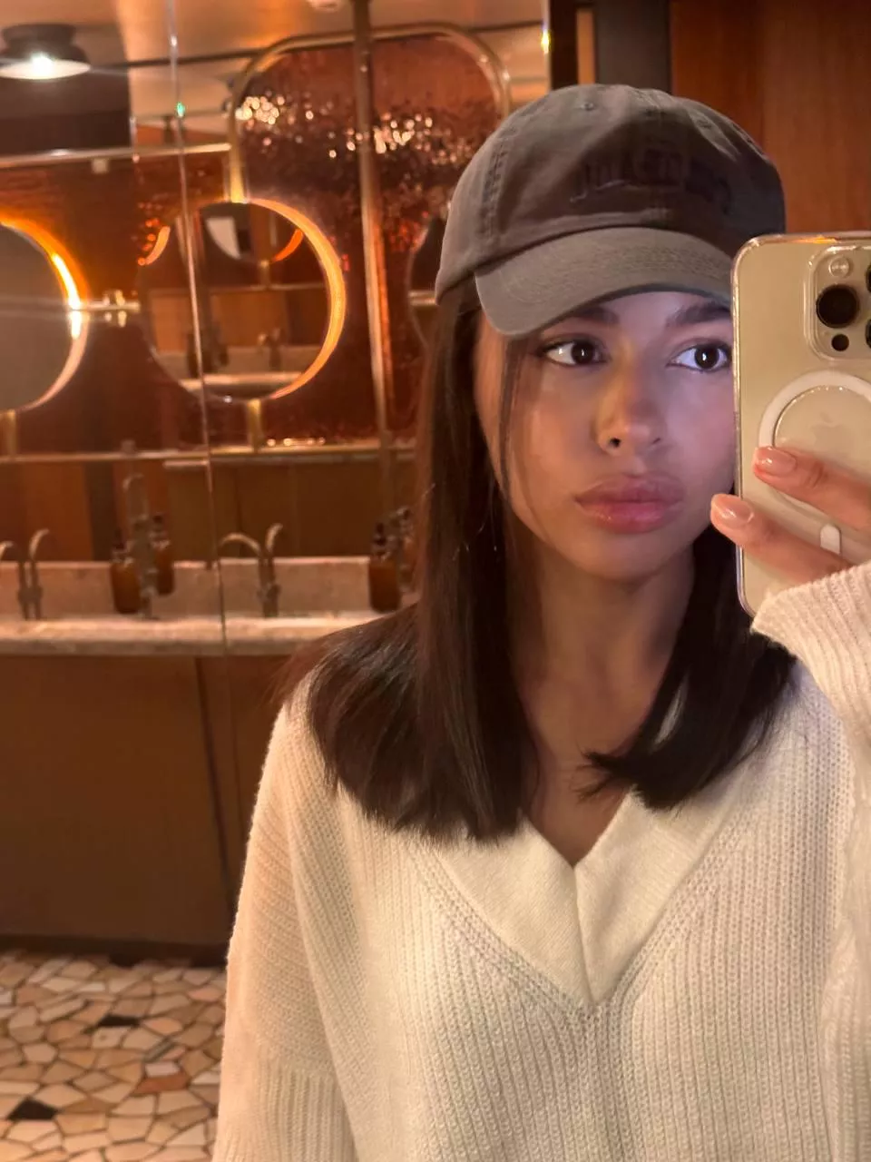 Shopping time..Whats your fav shop? posted by alisha_xxxx