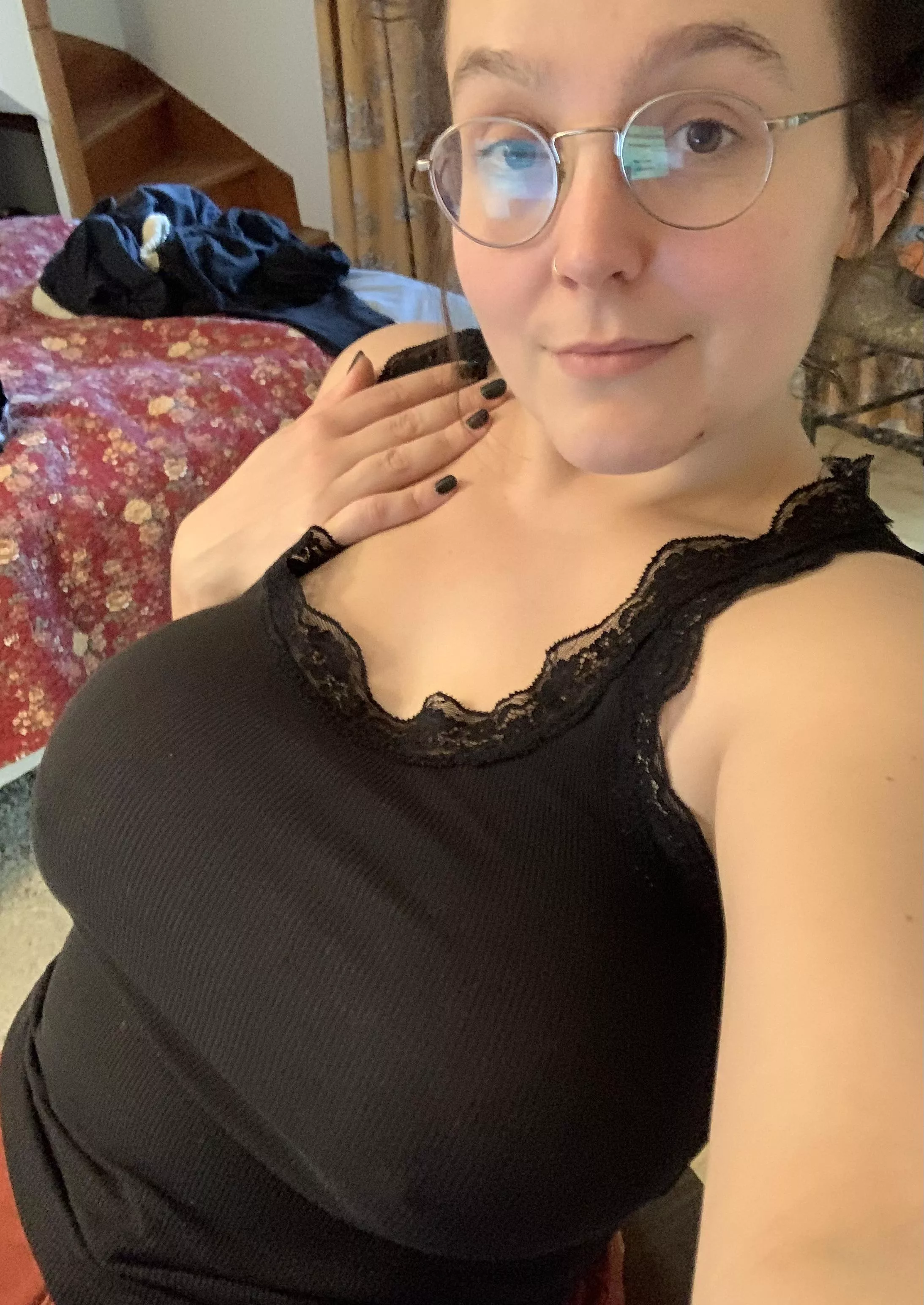 should this brunette go back to wearing a bra? posted by nakedclownempire