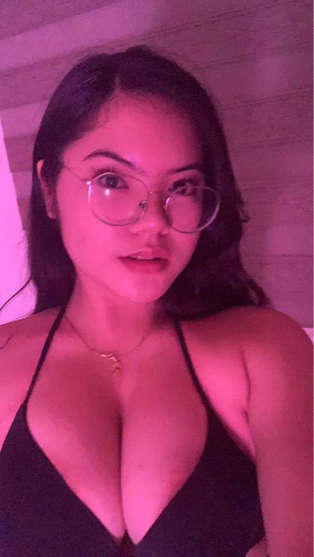 Smash or pass ? posted by loodawg