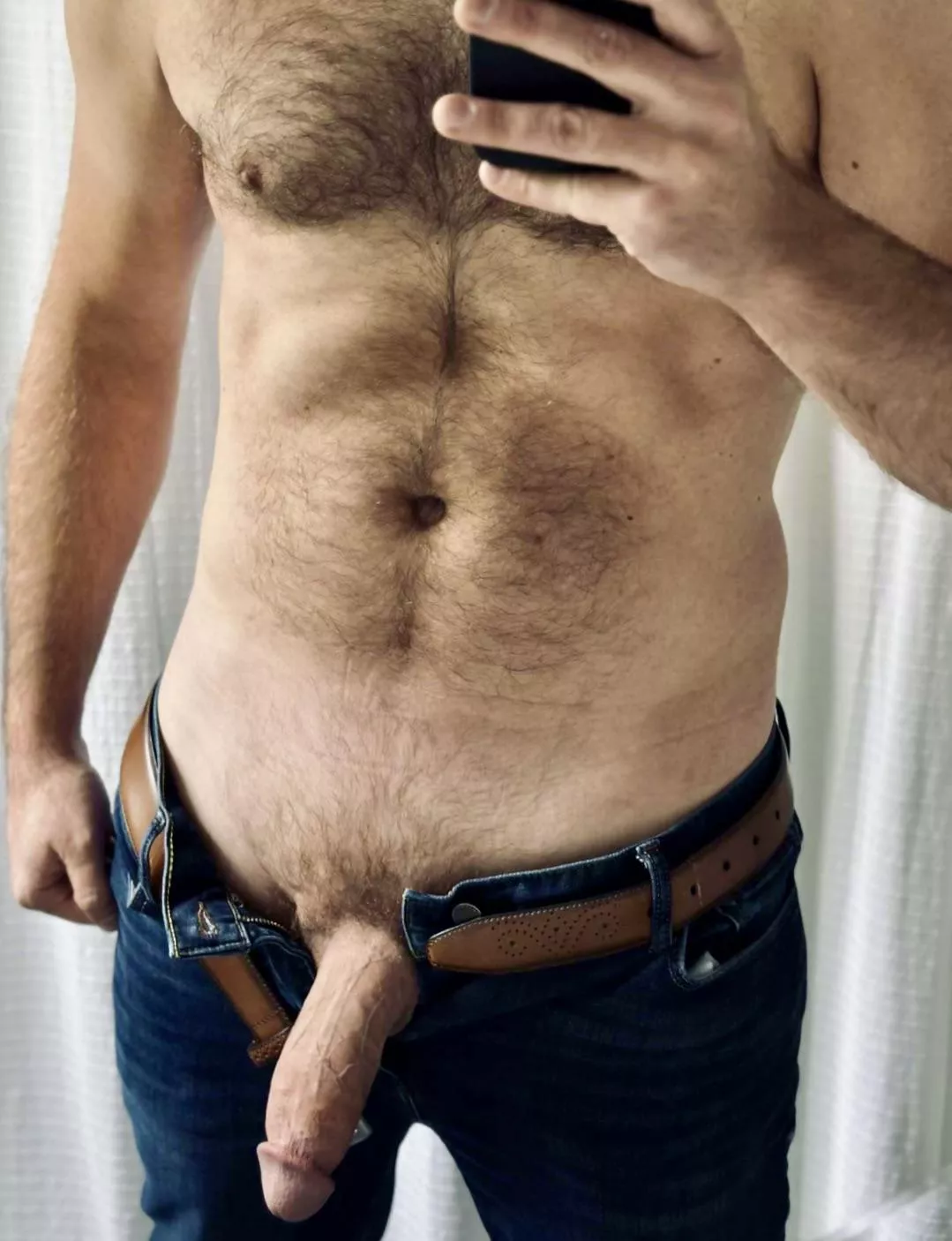 Struggling to get dressed this morning [37] posted by pburghd