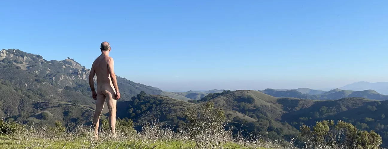 The hills are alive 🎶 by beachandforestfun