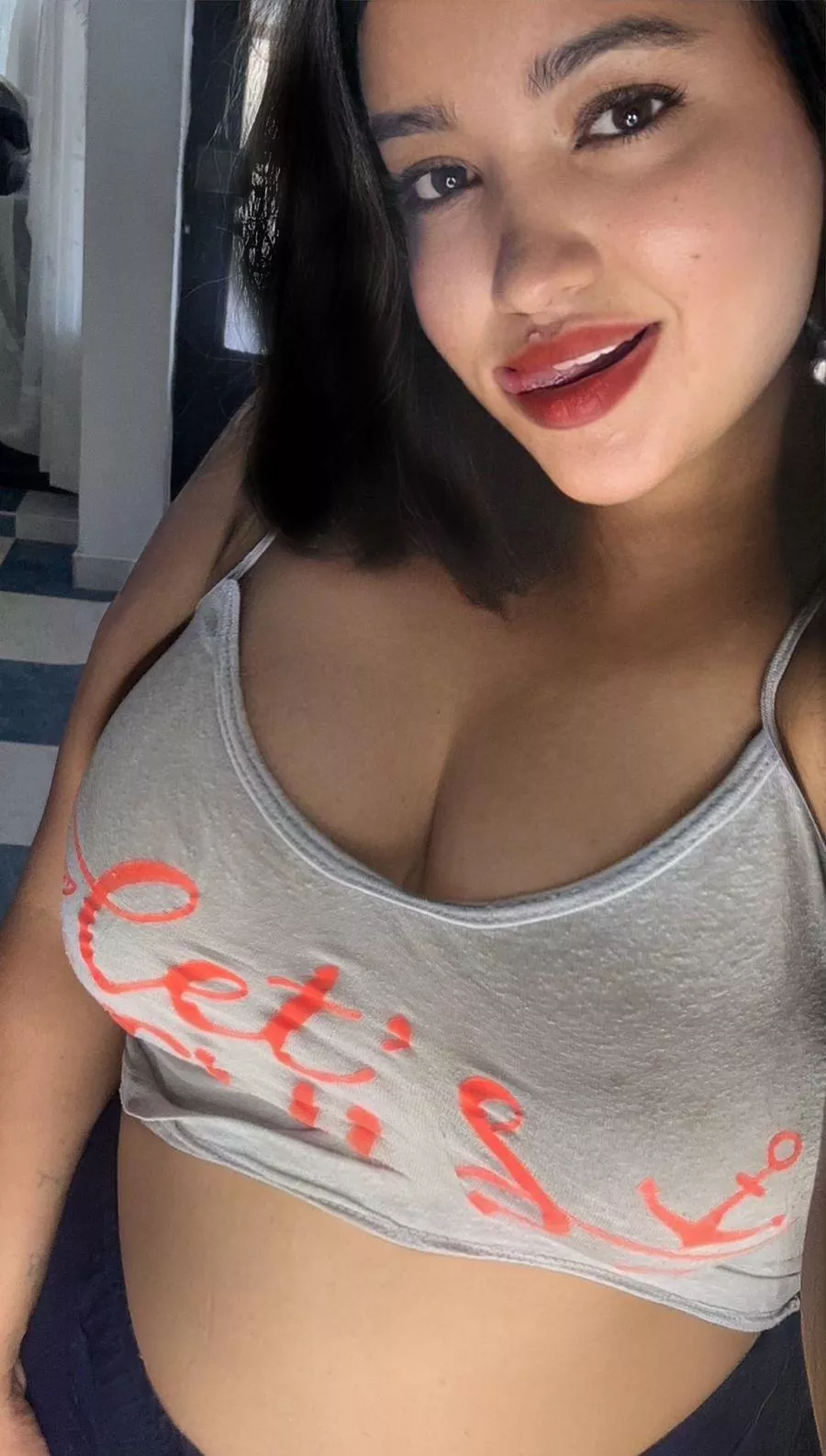 The selfie you get when your wife is not at home posted by maryhotlatina