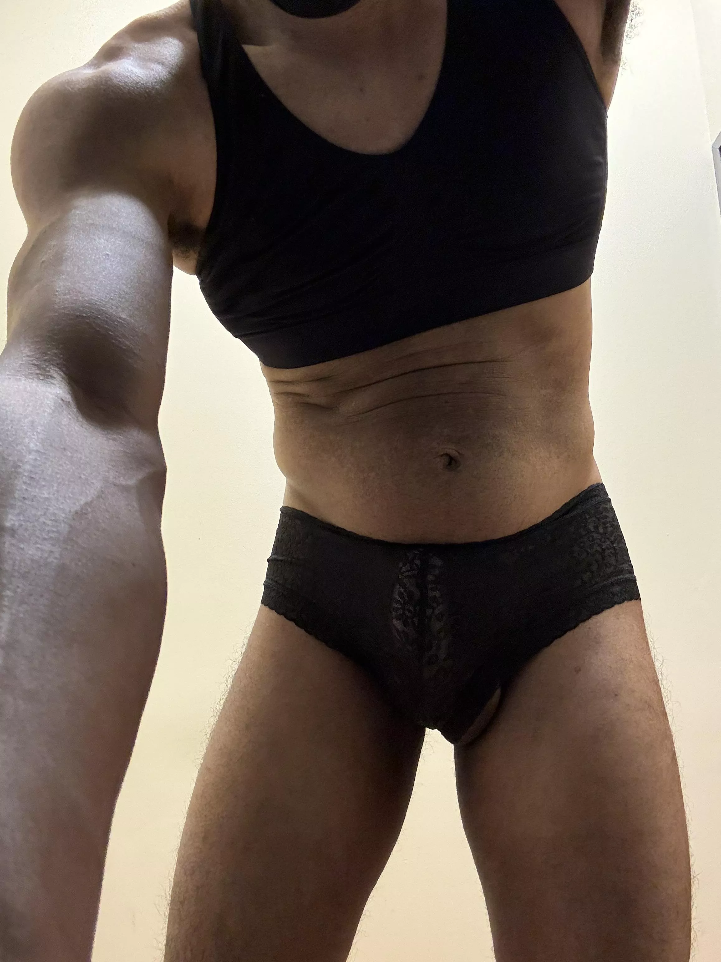 Well hello there posted by Ooohsofreaky