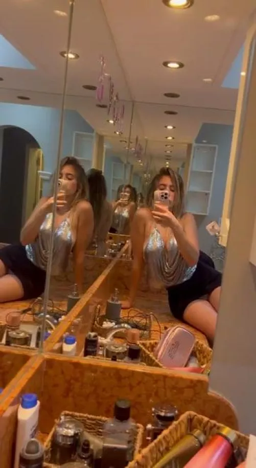 What do you think? by sweetzieez