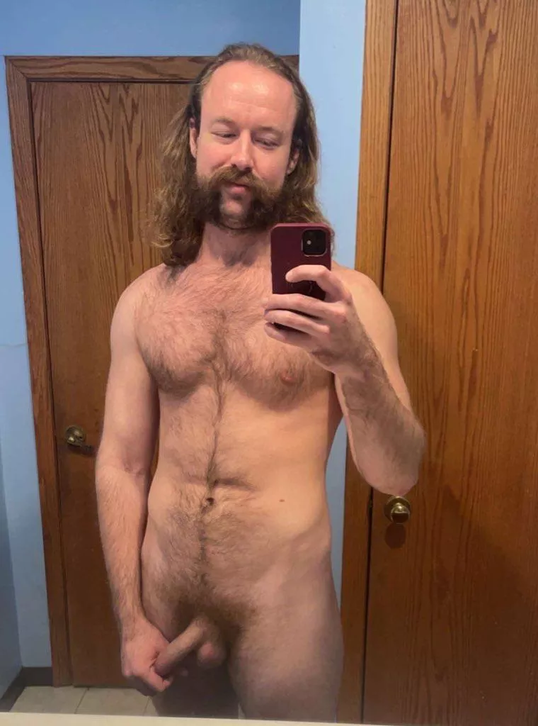 Who wants to fondle my meatbone? 🍖 posted by TantricLeopard