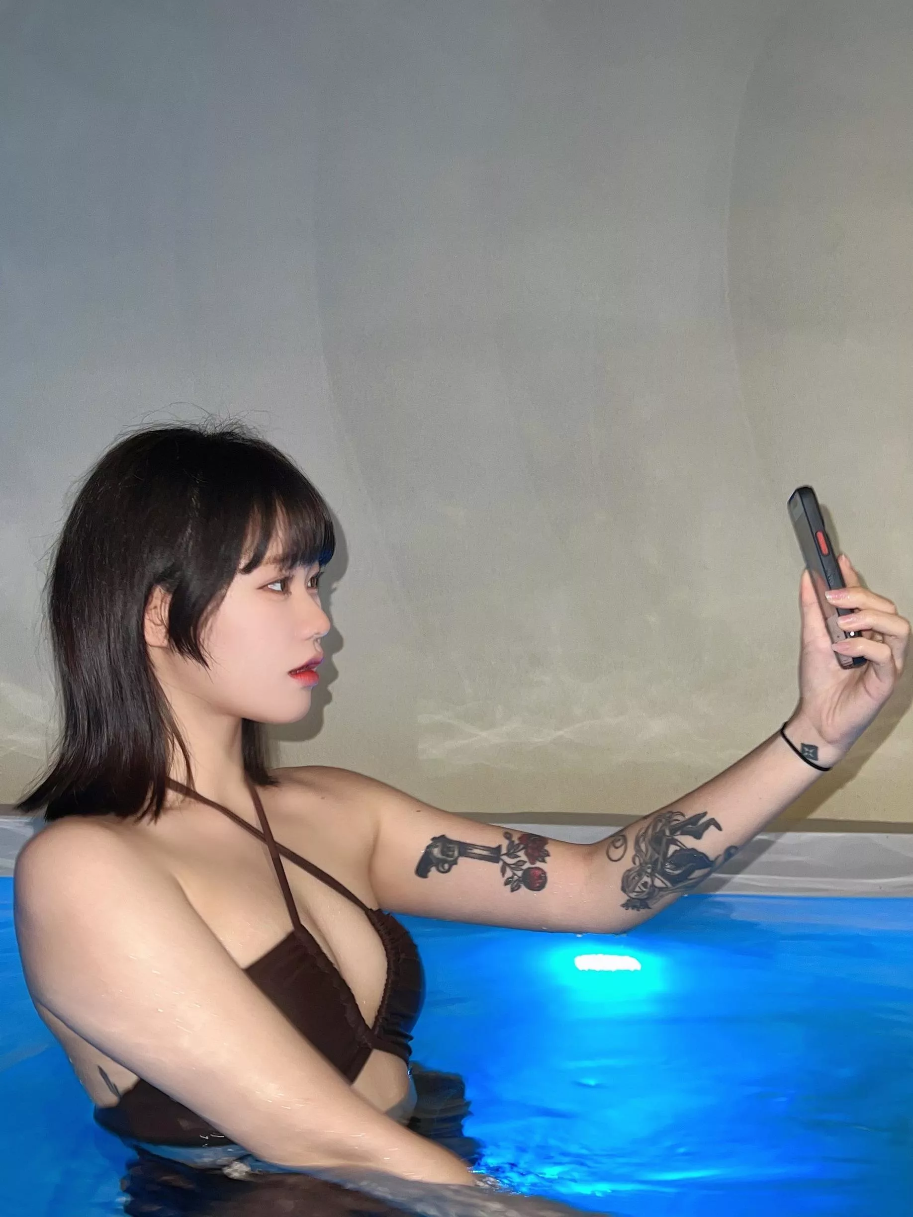 Would you like a tattooed girl? posted by PhotoWorth