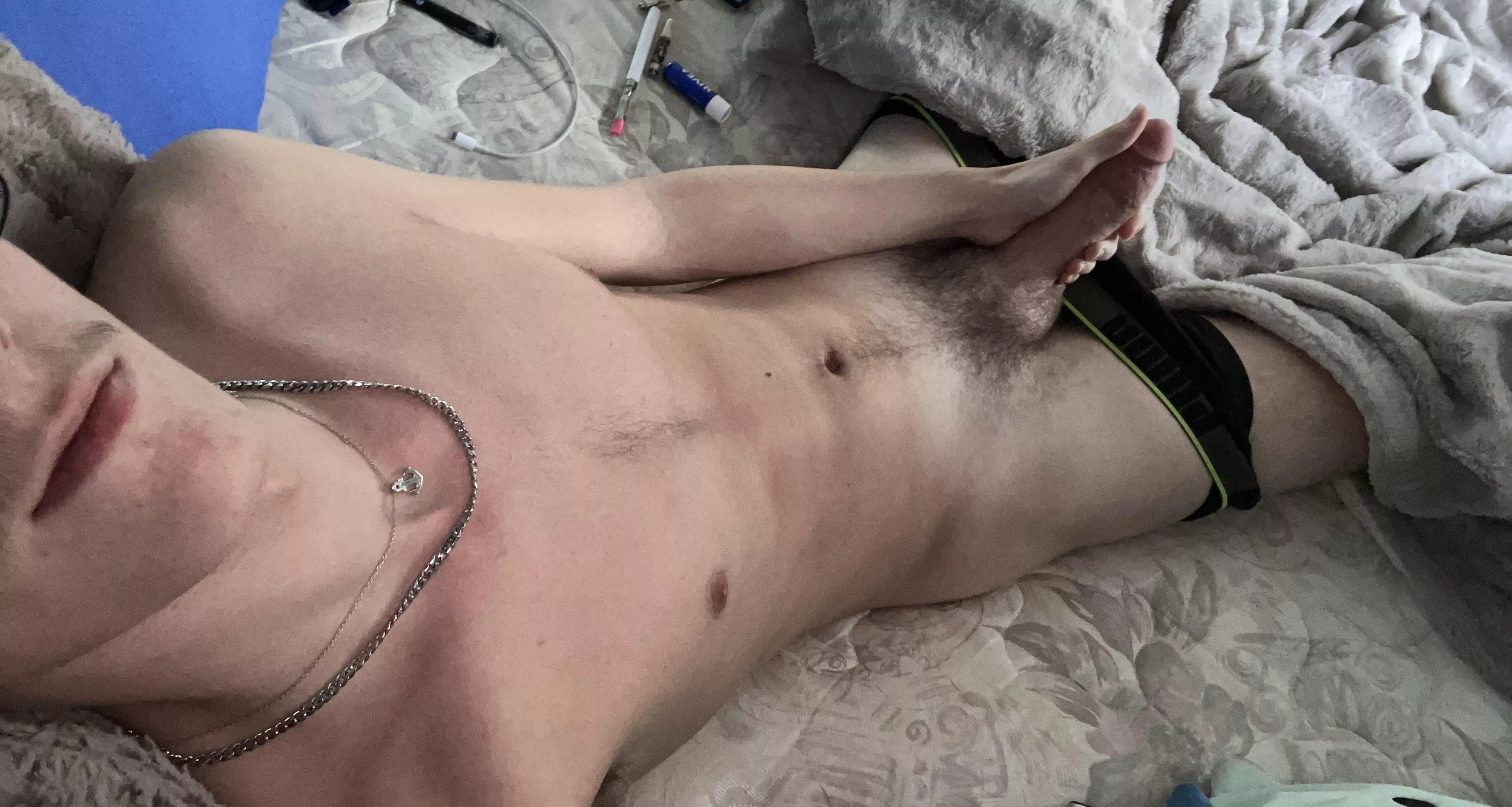 [18] how do I look posted by Arust39