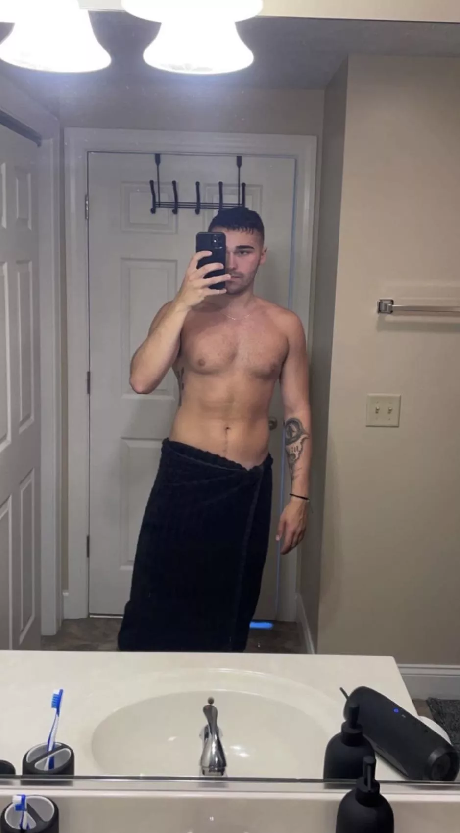 23 college. Muscular or hung guys add: mtl3002 posted by AdExciting4833