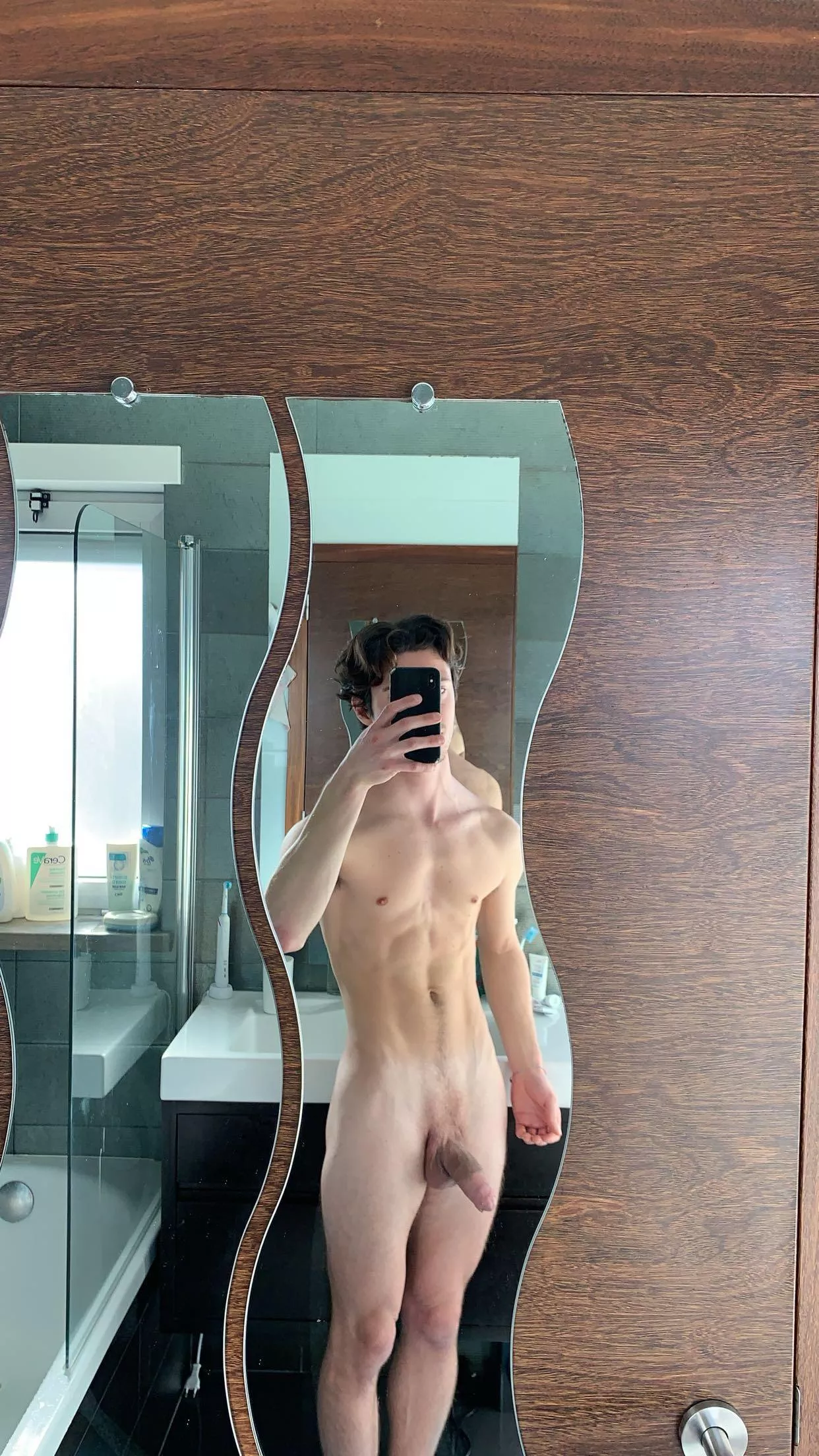 27 need some fit cute guys who show face to snap me. Dm me with pics. Verse+ posted by john_mary96