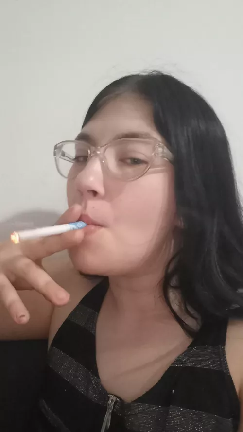 Are you smoke with me? by lailabnokk