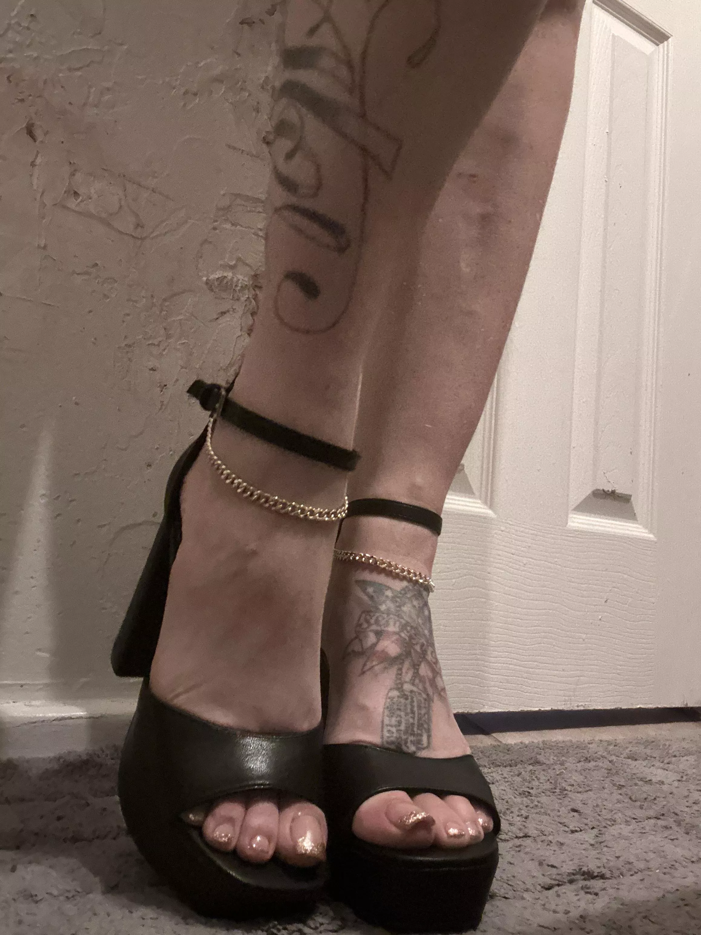 Are you sucking them or fucking then 💅 💦💦🍆 posted by ResponsibleMVP