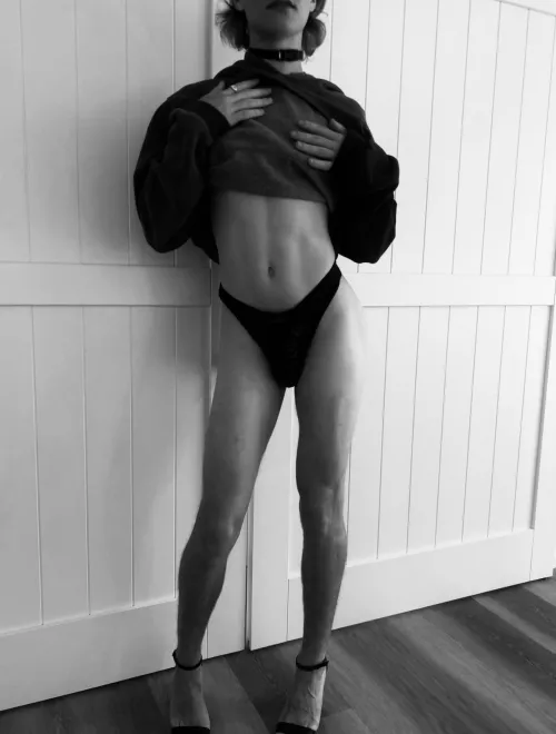 Caught Candid 💅 by [deleted]