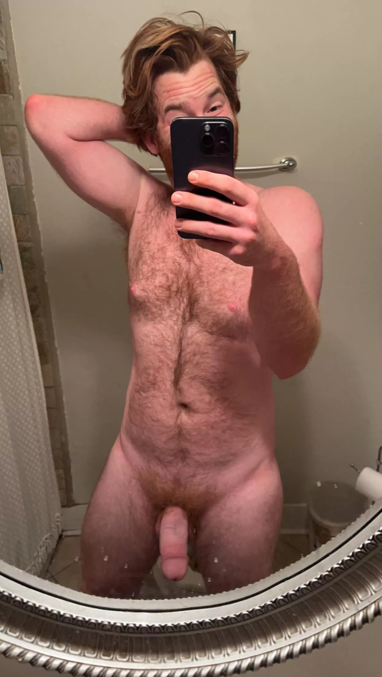 come shower with me 🥵 posted by Hi_jene