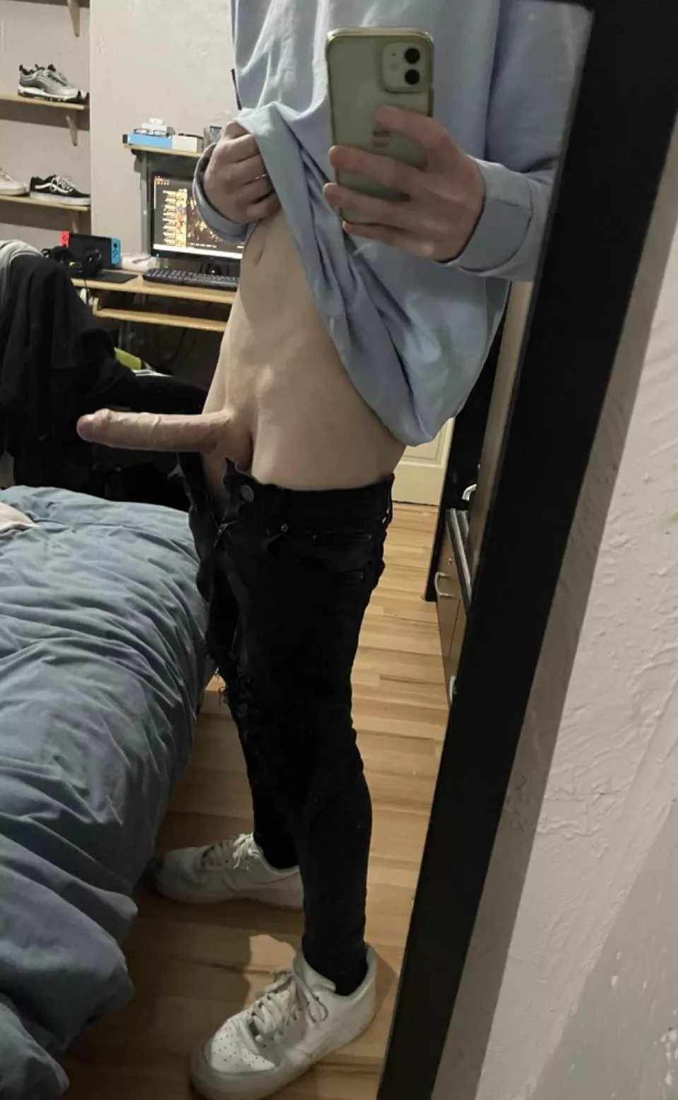 Do you like short slim guys? I’m 24 and I’m only 5’7” Tall. posted by BRITALAN