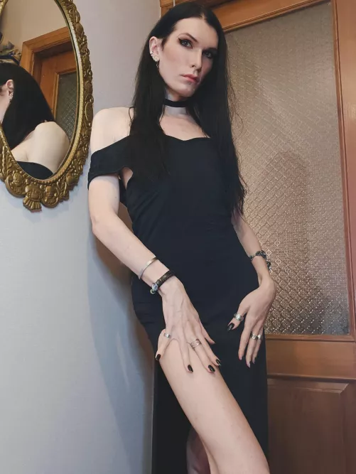 Does this dress suit me? by Kiro_Morwain