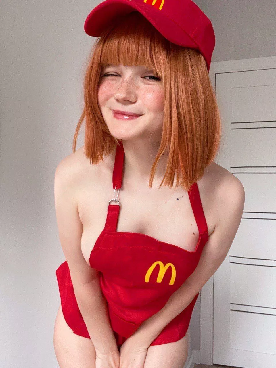 Here is your Happy Meal! McMommy (Neyrodesu) [McDonald's ad] posted by Neyrodesu