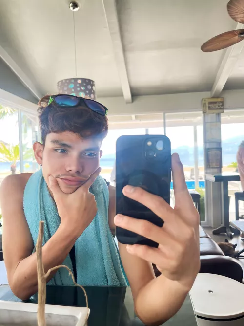 How is everyone ☺️ by lfboyfie