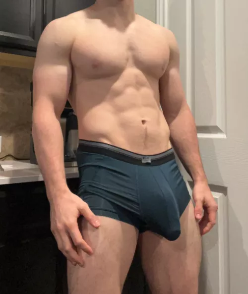 i cant hide it any help by Spirited-Cash938