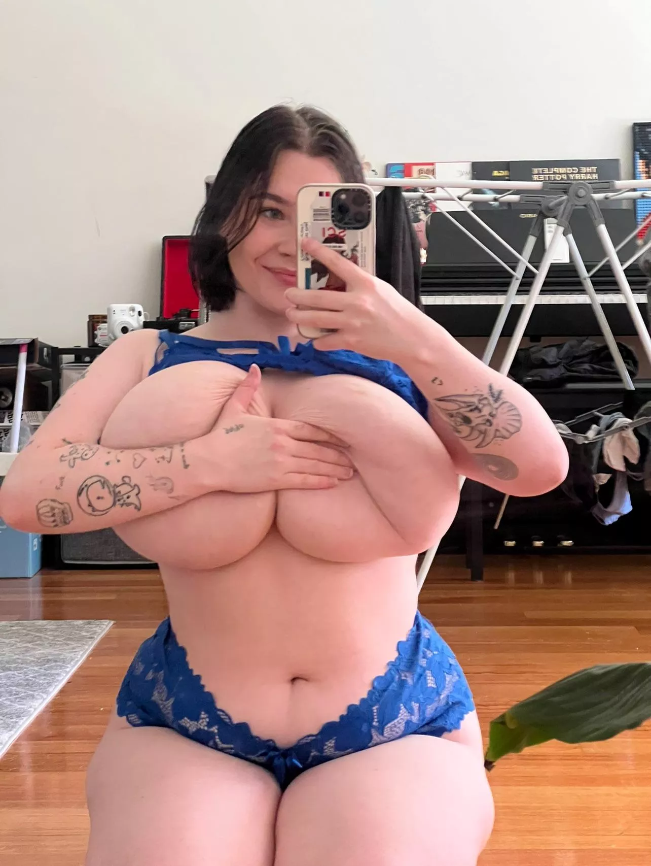 I love my hips posted by arifaith011