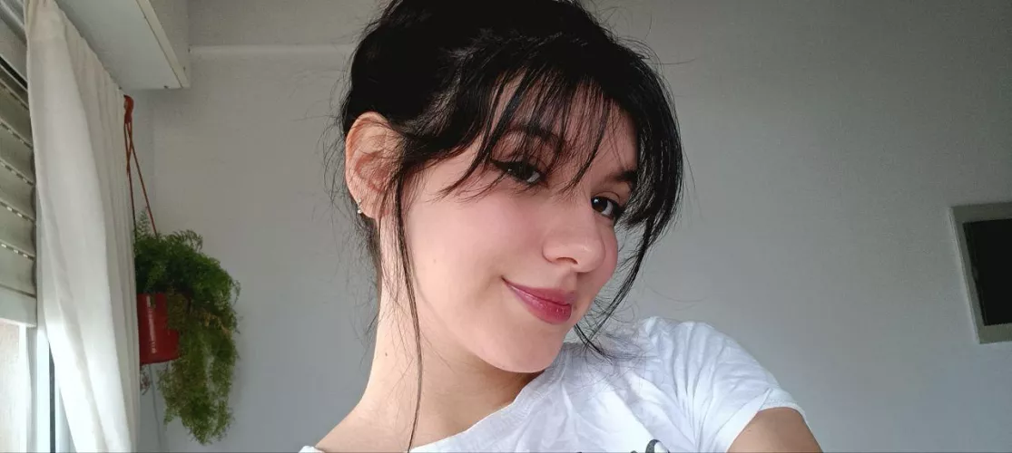 IUTR angelic face by Waste_Priority8911