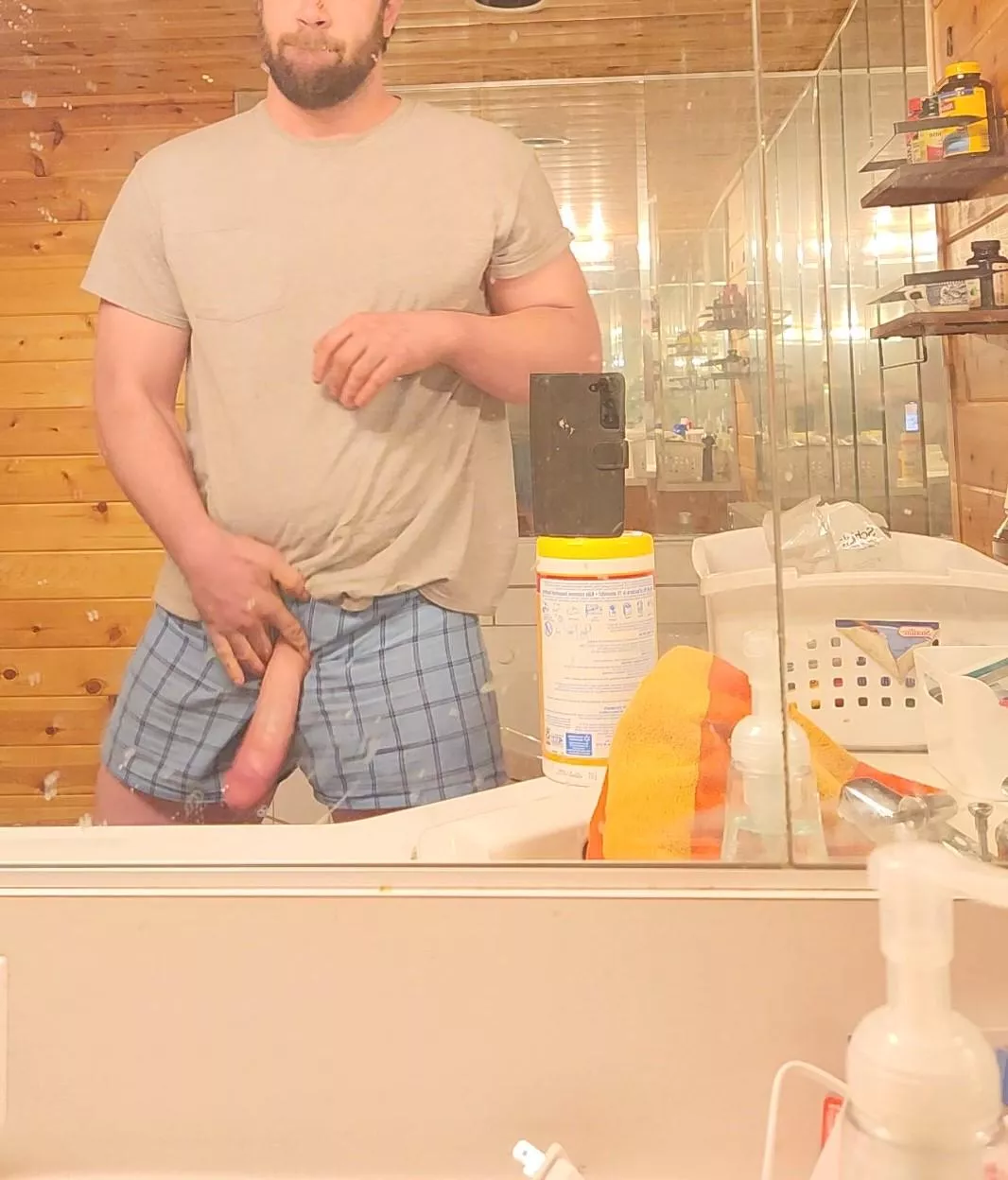 my third leg posted by Whiteanacondaguy