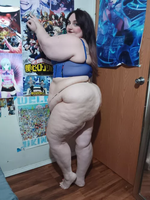 My x left me for a skinny bitch. Would you? by Lola_Bun_Bunzie