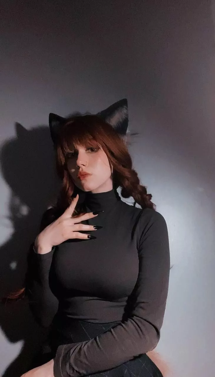 The moon fox🌙 posted by Luna_foxie