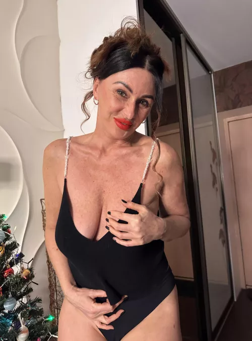 This is the first thing you notice when you wake up by adveee