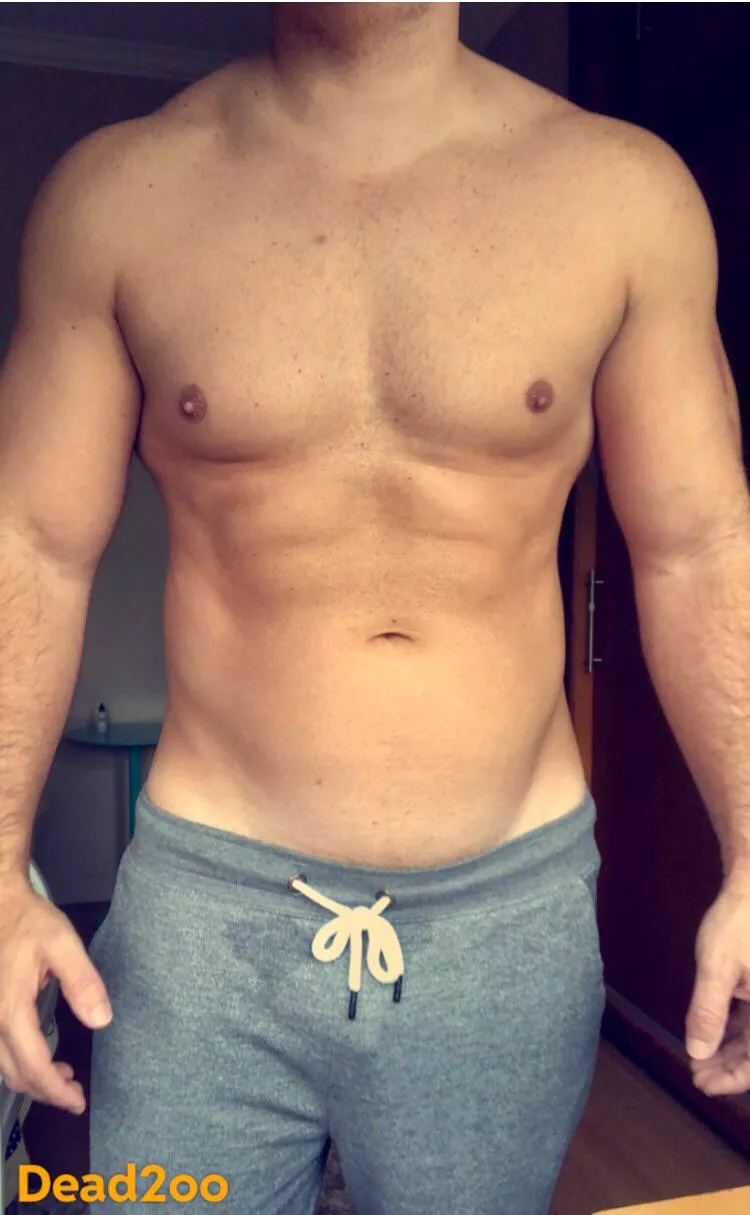 Untie my shorts? posted by Dead2oo