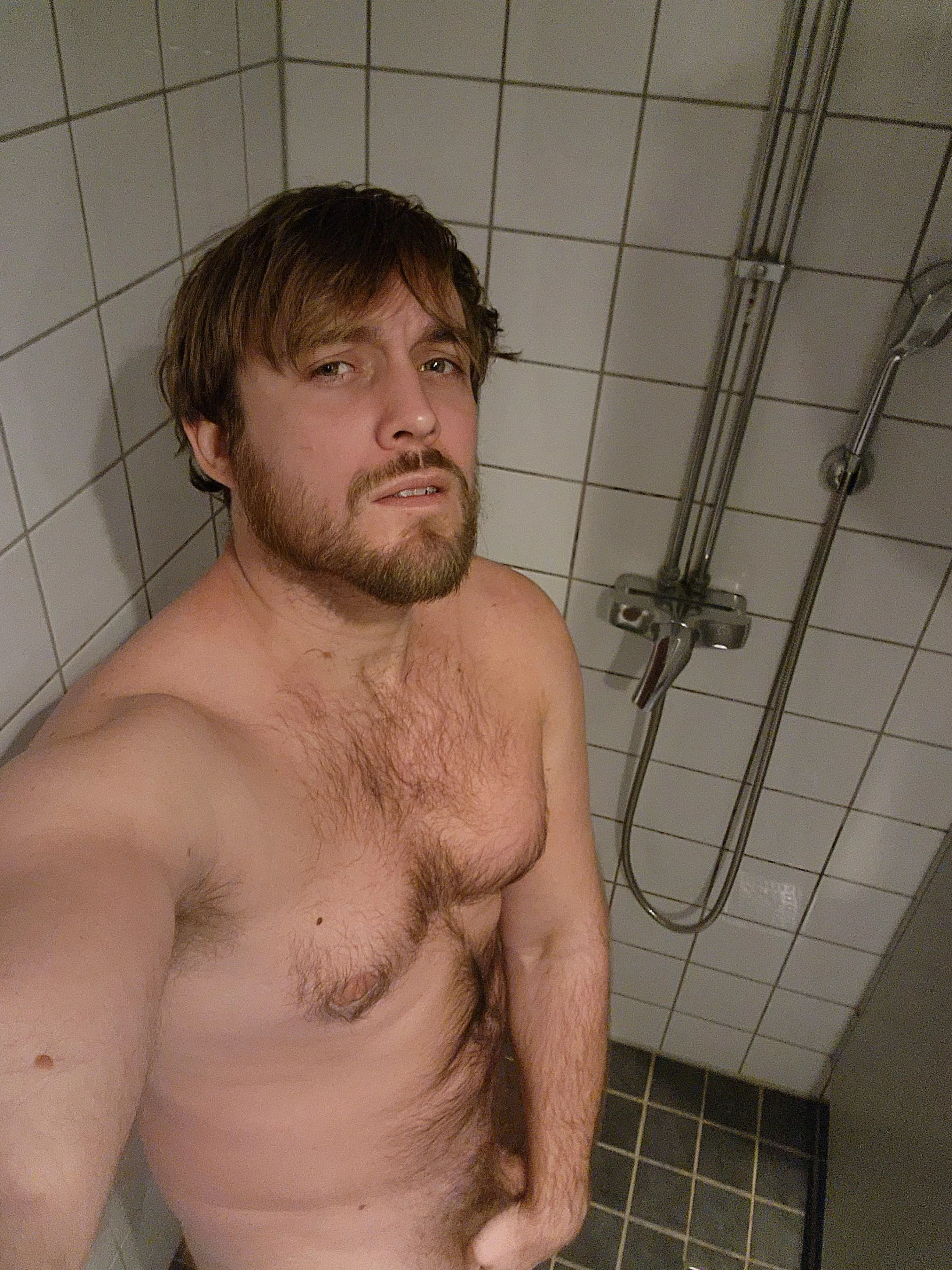 When it is cold and you can't wait for the hot shower (33) posted by LongJohnDeacon