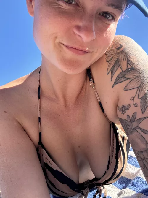 Wish I wasn’t wearing this top by lilylux9