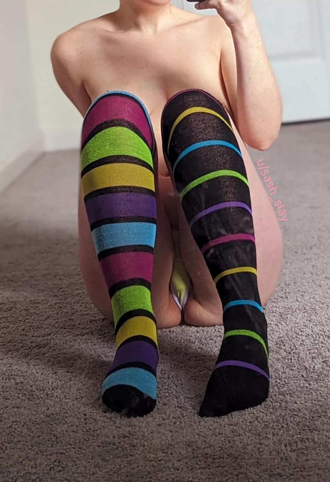 All about these wacky kneesocks 🤪💜 posted by Sash_slay