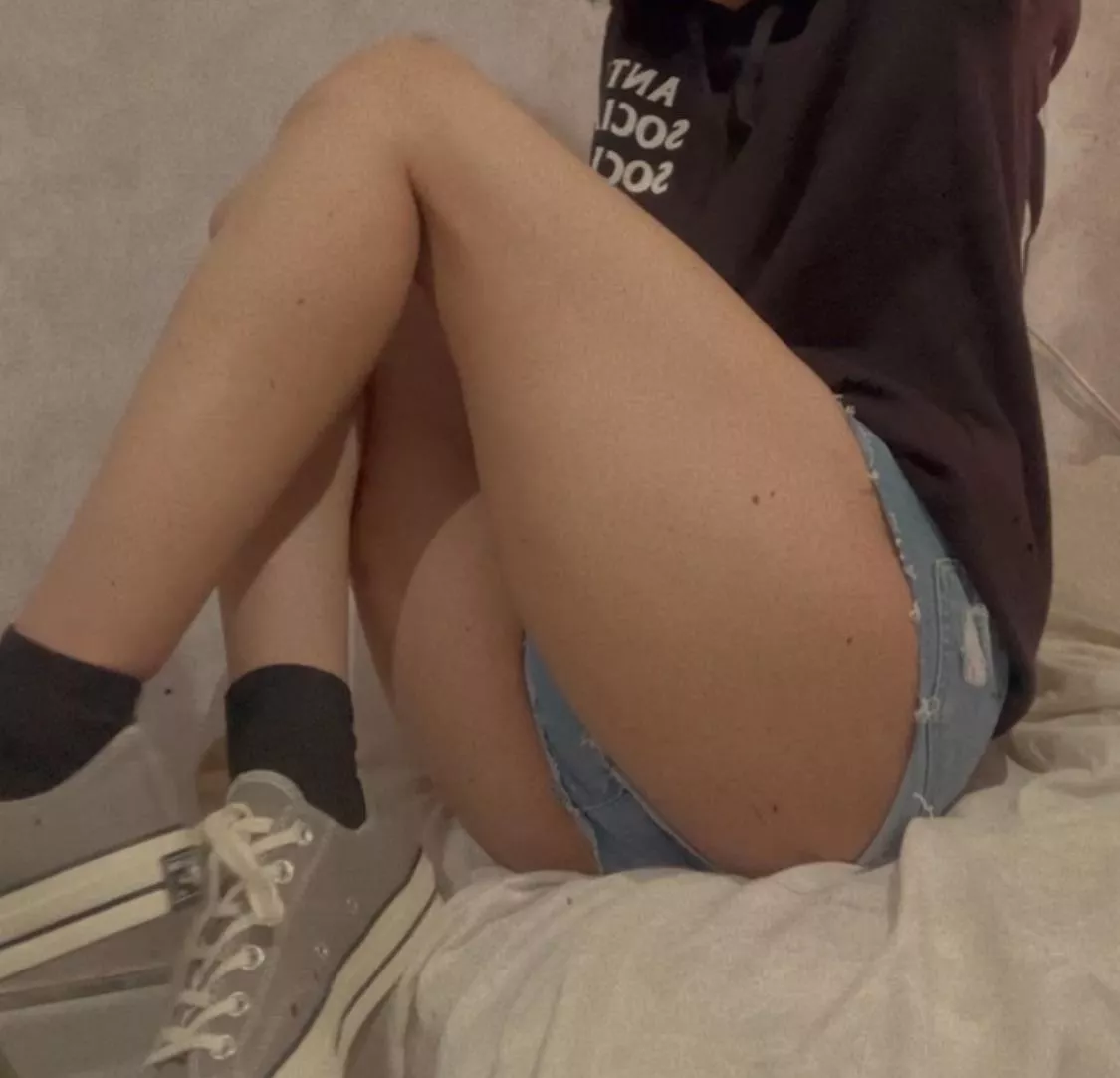 Are you into thick thighs? posted by AshenAva