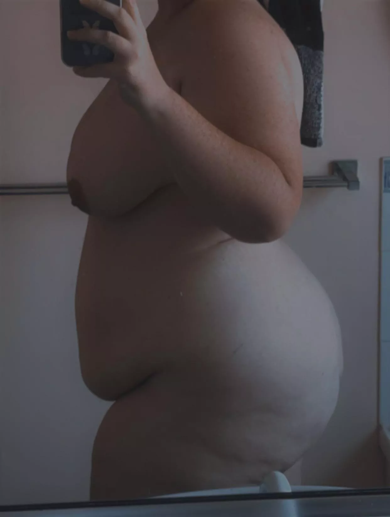 Bend me over and spank me 😝❤️‍🔥 posted by Curvylicious977