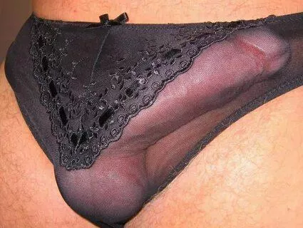 Black panty bulge posted by Discorama12