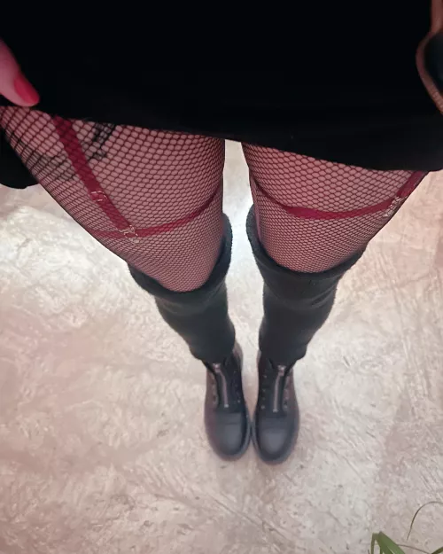 Boots, fishnets, leg warmers and a short skirt for this chilly day by KittyCans