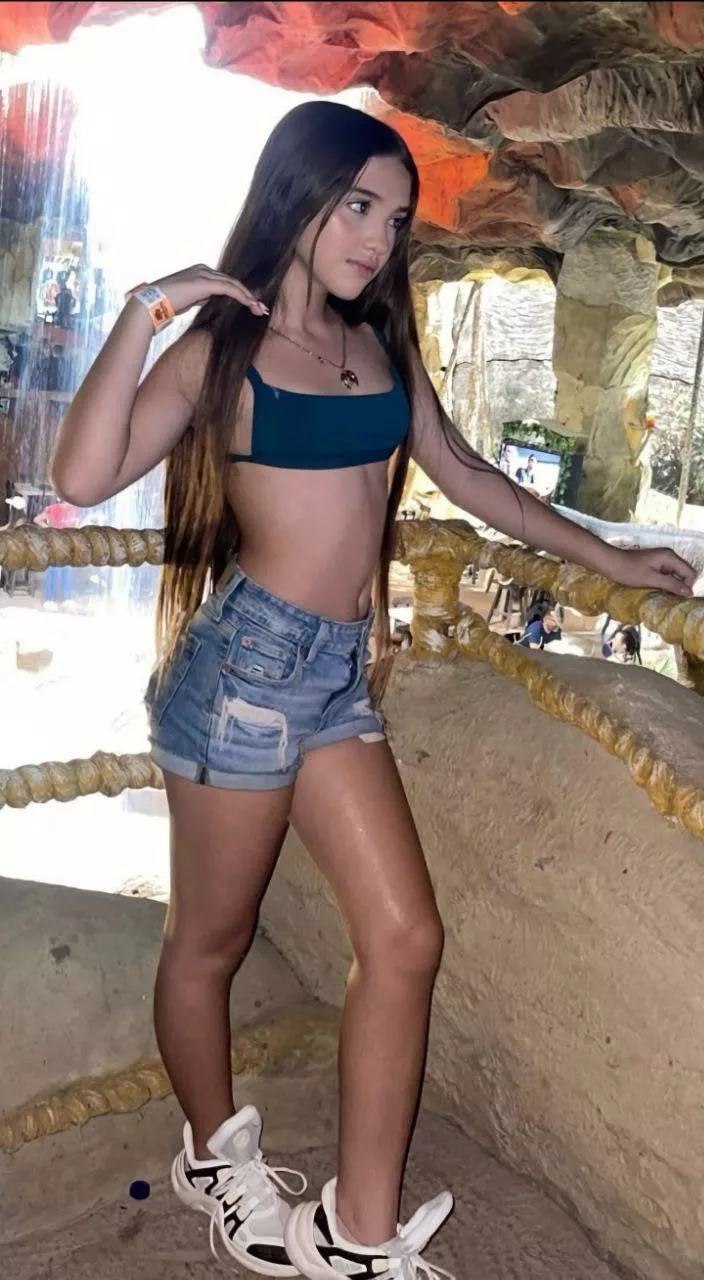 Caliente posted by VanillaOk007