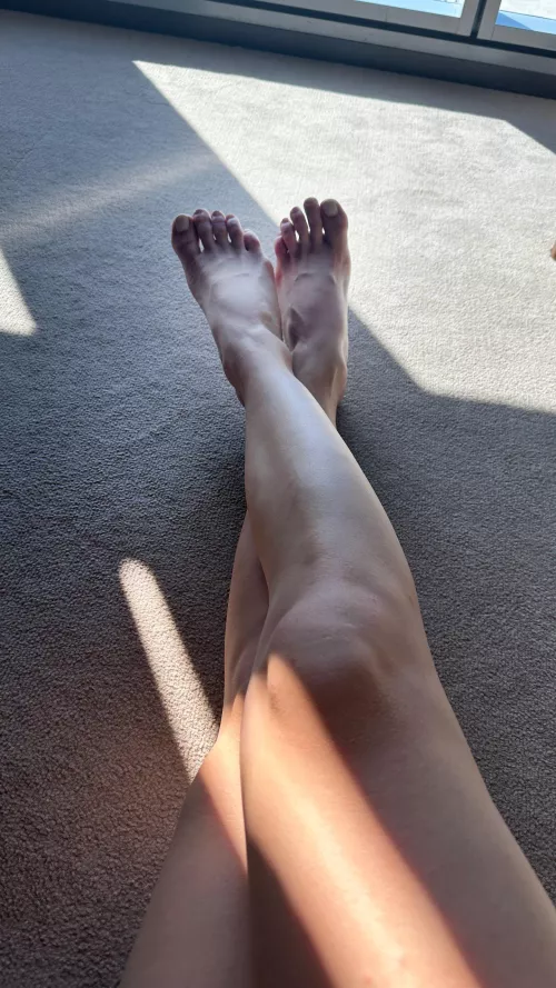 Do I look sexy here? by FirsthandDi