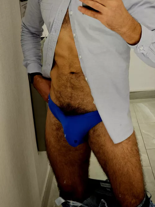 Doesn't fit in my briefs by Hungry_Moose2523