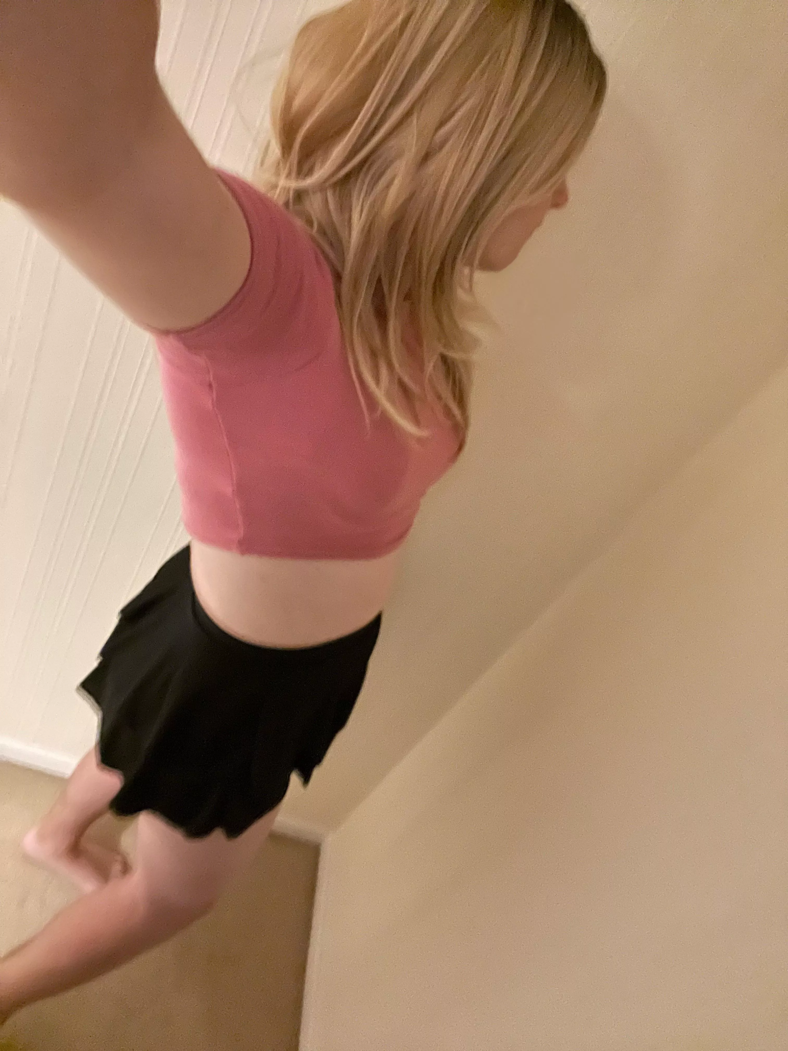 First time posting, how do I look? :) posted by Blondie-251