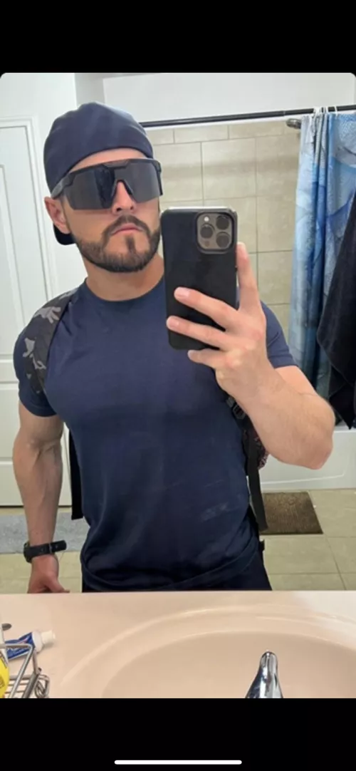 happy monday lets start the week off strong💪🏻 by Worldly-Gazelle5558