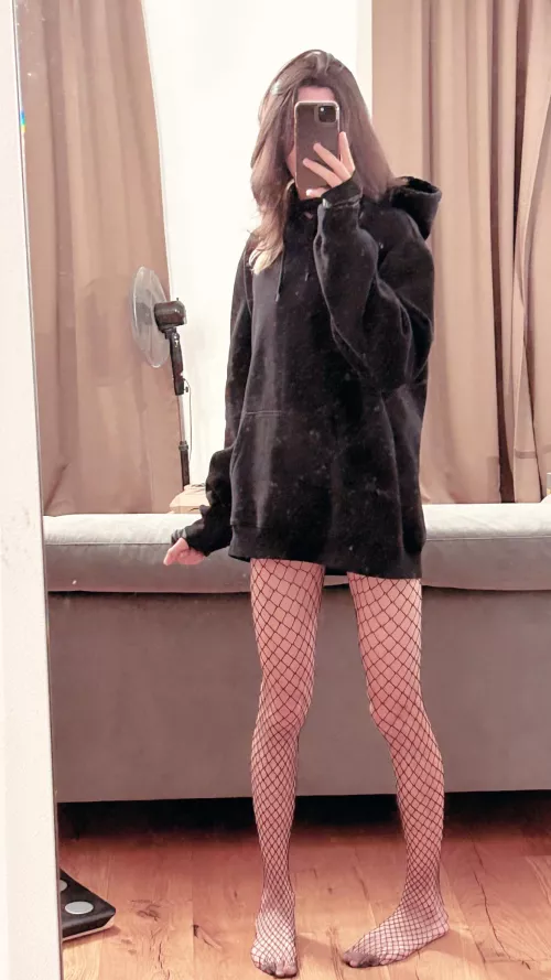 Hehe stole your hoodie <3 by just_briar